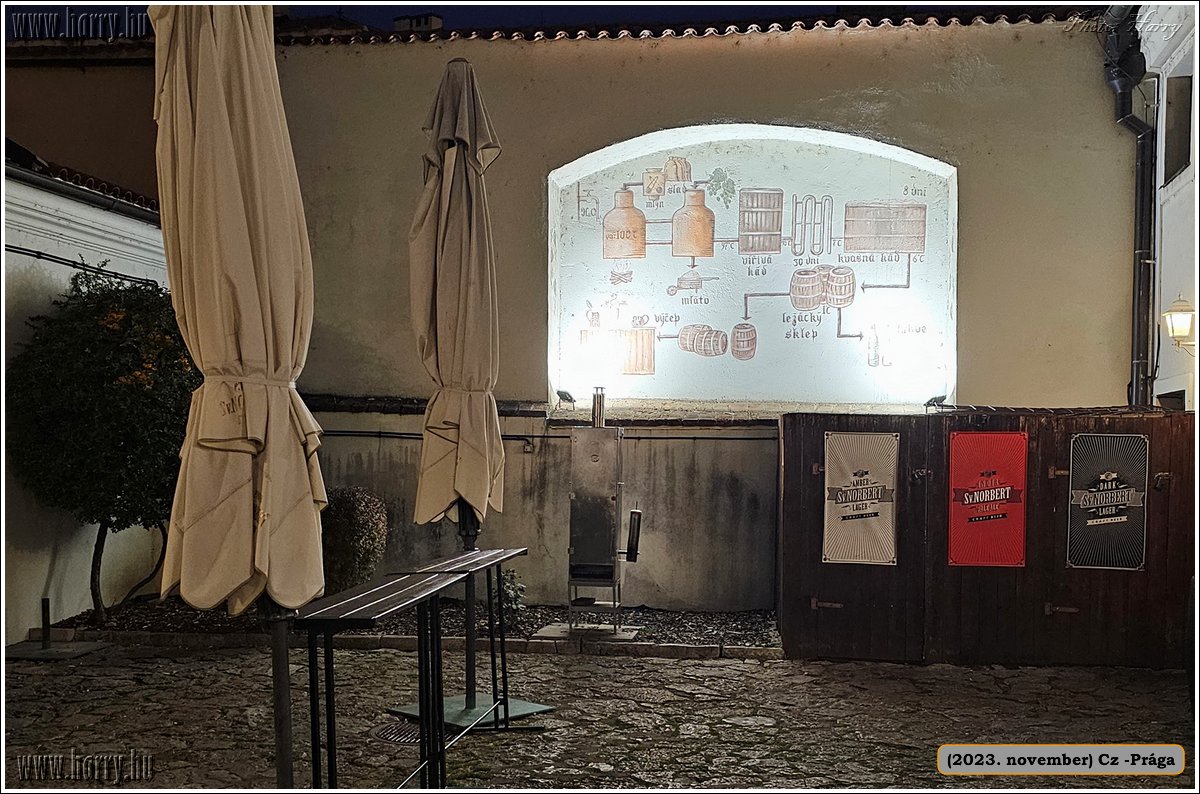 2023.11-Cz-Praga-014.jpg