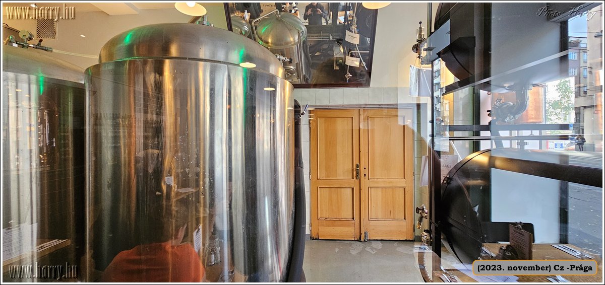 2023.11-Cz-Praga-375.jpg