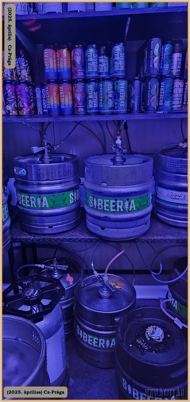 2025.04.-Cz-Praga-250.jpg