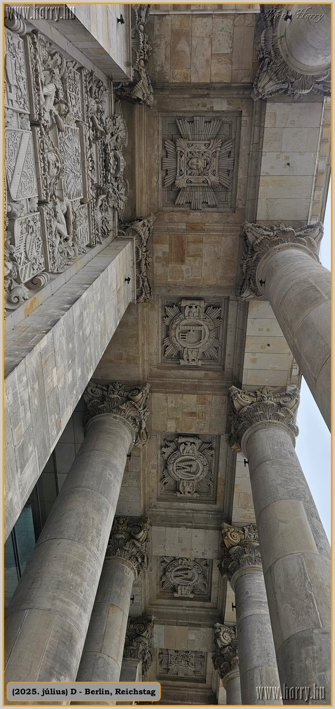 2025.07.-D-Berlin-Reichstag-040.jpg